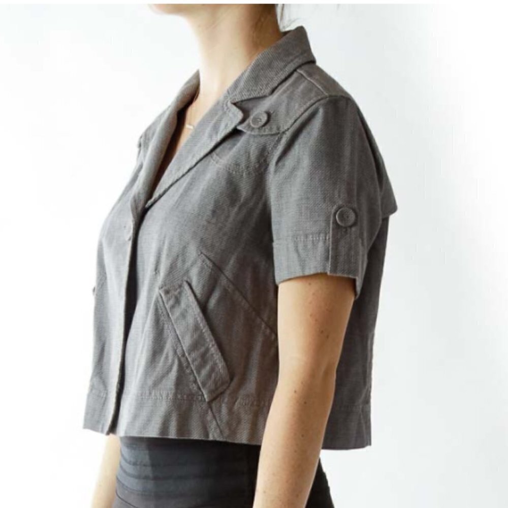 LOFT Gray Cropped Buttoned Jacket - Picture 3 of 3